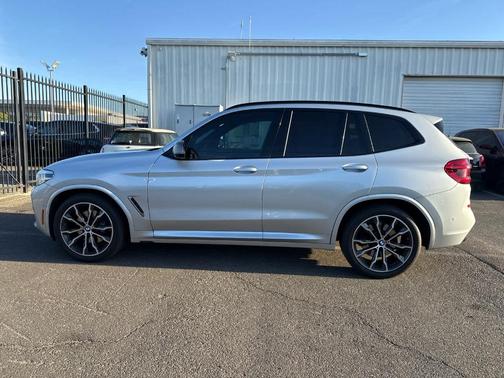 2019 BMW X3 M40i