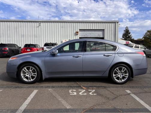 2010 Acura TL Technology