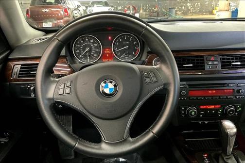 2011 BMW 328 i