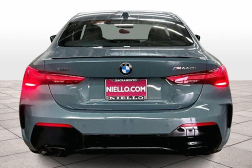 2026 BMW M440 i xDrive