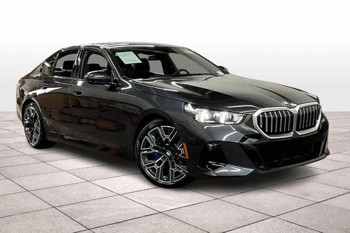 2025 BMW 530 i