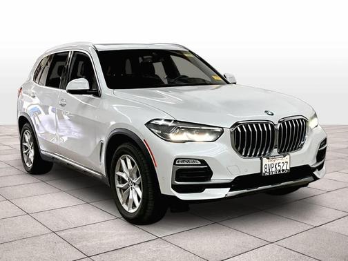 Mineral White Metallic 2020 BMW X5 xDrive40i