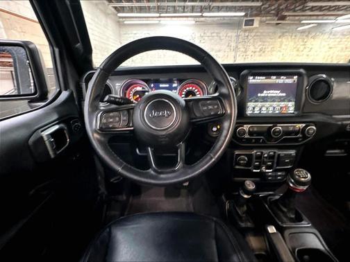 Sting Gray Clearcoat 2021 Jeep Gladiator Sport