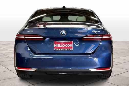 2024 BMW 540 i xDrive