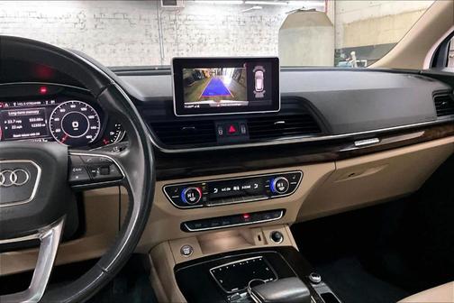 2019 Audi Q5 2.0T Premium Plus