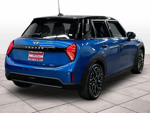 Blue Metallic 2026 MINI Hardtop S