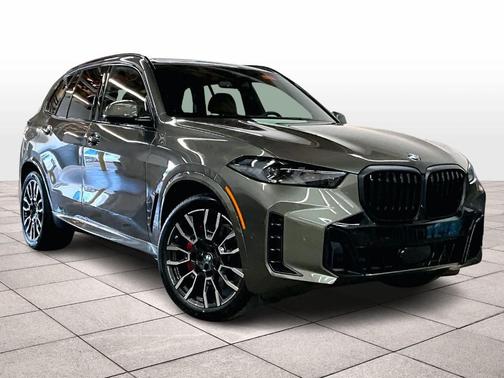 Manhattan Green Metallic 2026 BMW X5 xDrive40i