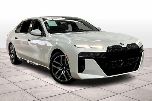 2023 BMW 760 760i xDrive