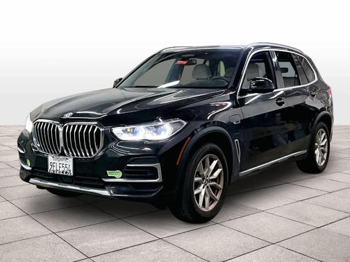 Black Sapphire Metallic 2023 BMW X5 PHEV xDrive45e