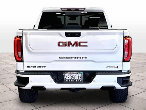 Summit White 2023 GMC Sierra 1500 AT4