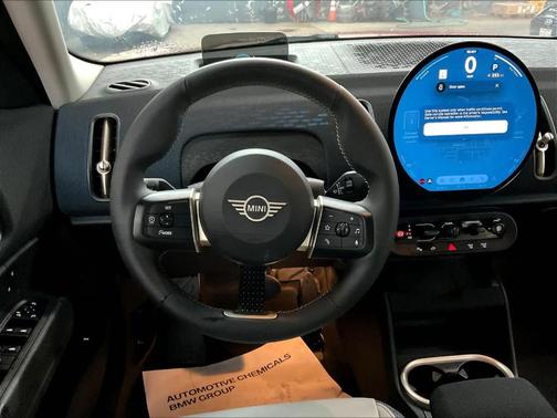 2025 MINI Countryman Base