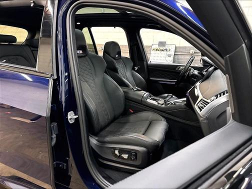 Tanzanite Blue II Metallic 2022 BMW X5 M Base