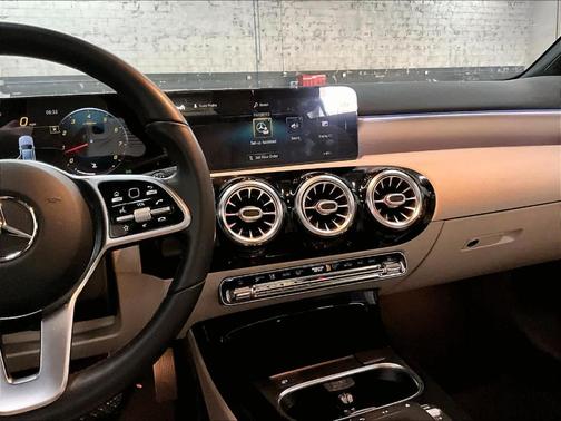 2021 Mercedes-Benz A-Class A 220