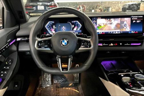 2025 BMW 530 i