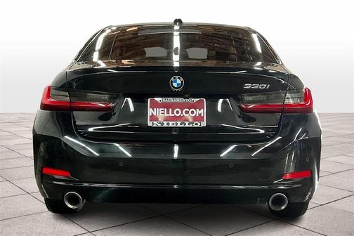 2023 BMW 330 i