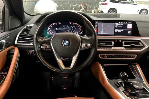 2023 BMW X6 xDrive40i