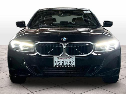 2025 BMW 330 i