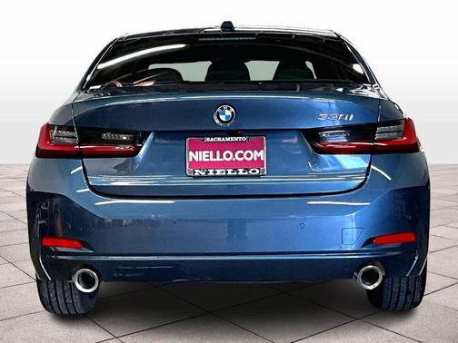 Arctic Race Blue Metallic 2026 BMW 330 I