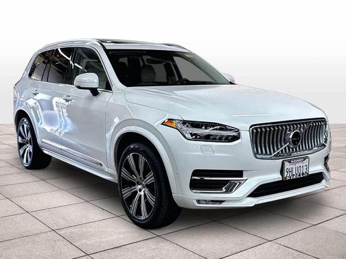 White 2023 Volvo XC90 B6 Ultimate 7-Seater