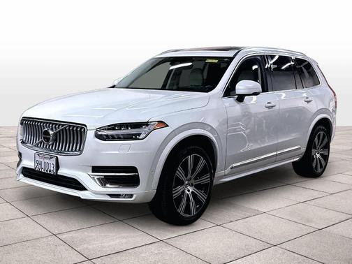 White 2023 Volvo XC90 B6 Ultimate 7-Seater