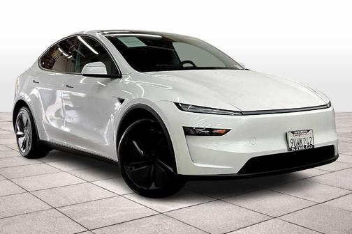 2026 Tesla Model Y Long Range