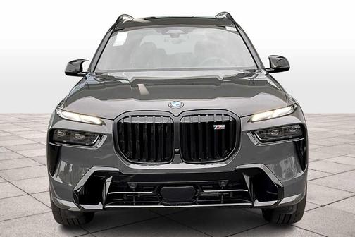 2026 BMW X7 M60i