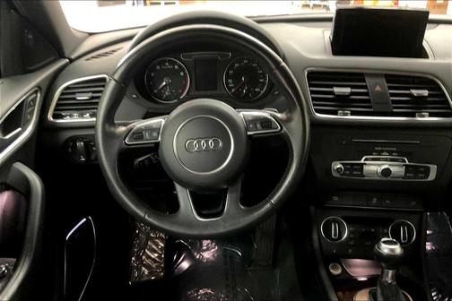 2018 Audi Q3 2.0T Premium Plus