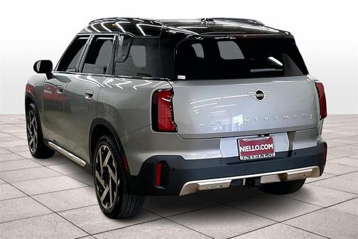 2025 MINI Countryman Base