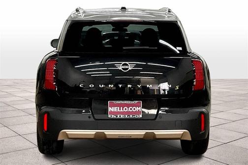 2025 MINI Countryman Base