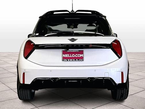 White Metallic 2026 MINI Hardtop S