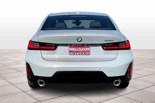 2025 BMW 330 i