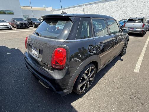 2023 MINI Hardtop Cooper S