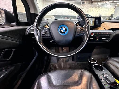 White 2017 BMW i3 94 Ah w/Range Extender