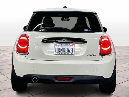 Pepper White 2020 MINI Hardtop Oxford Edition