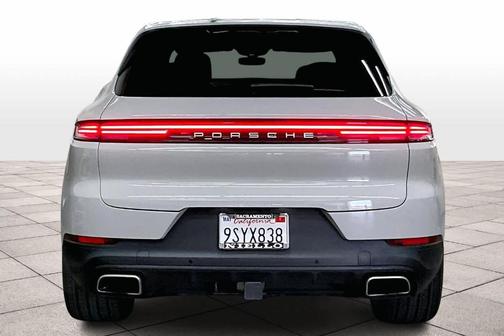 2025 Porsche Cayenne Base