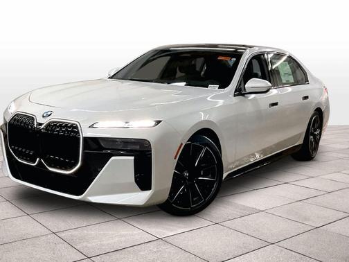 2026 BMW 760 760i xDrive