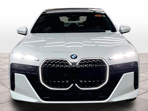 2026 BMW 760 760i xDrive