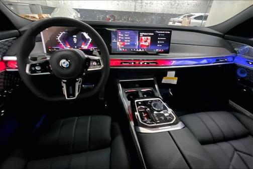 2026 BMW 760 760i xDrive