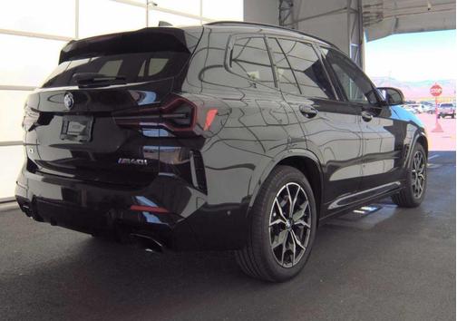 2024 BMW X3 M40i