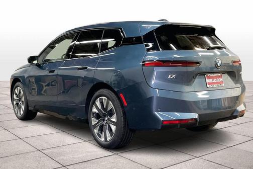 2026 BMW iX xDrive45