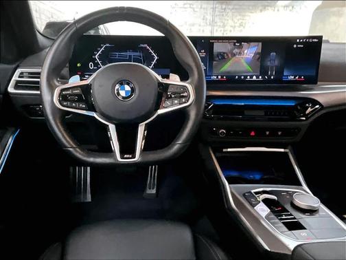 2025 BMW 330 i xDrive