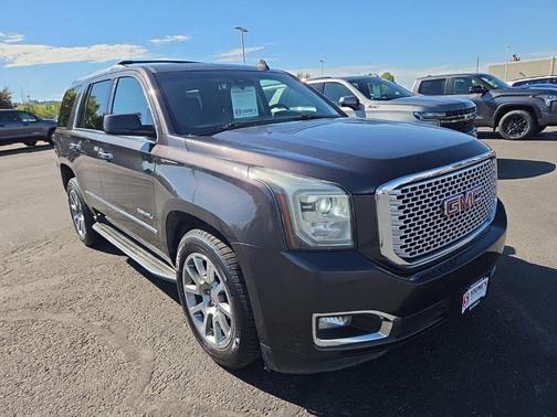 Iridium Metallic 2015 GMC Yukon Denali