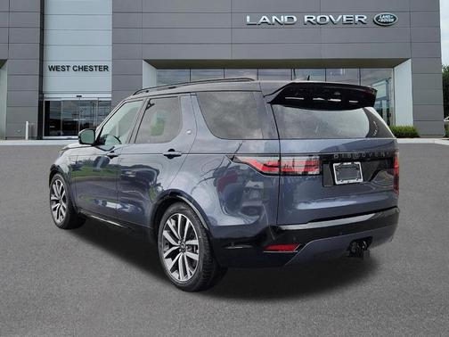 Varesine Blue 2024 Land Rover Discovery P360 Dynamic SE
