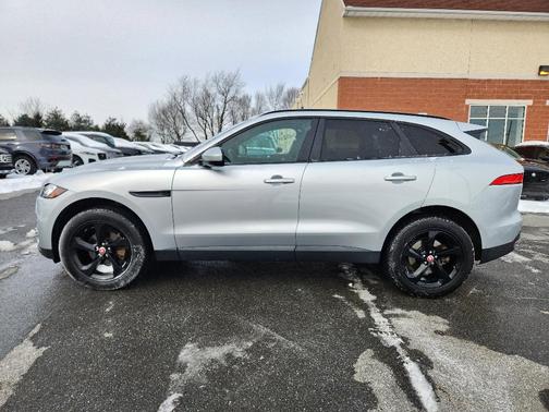 2019 Jaguar F-PACE 25t Premium