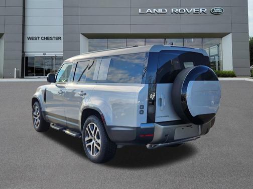 2026 Land Rover Defender 130 S