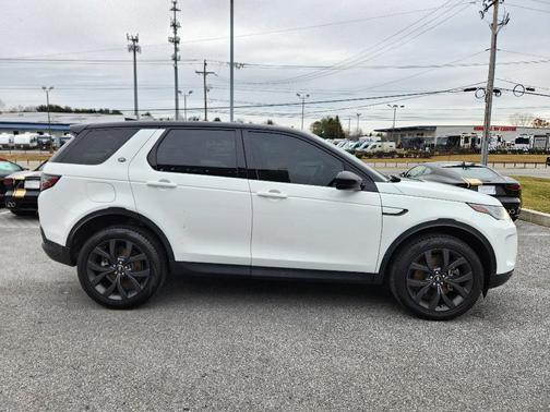 2023 Land Rover Discovery Sport SE