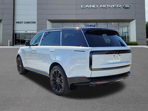 2026 Land Rover Range Rover P530 SE 7 Seat