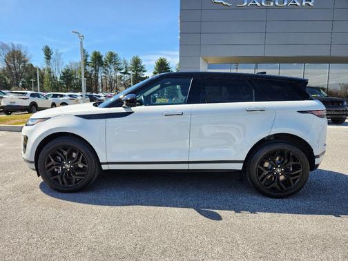 2022 Land Rover Range Rover Evoque SE