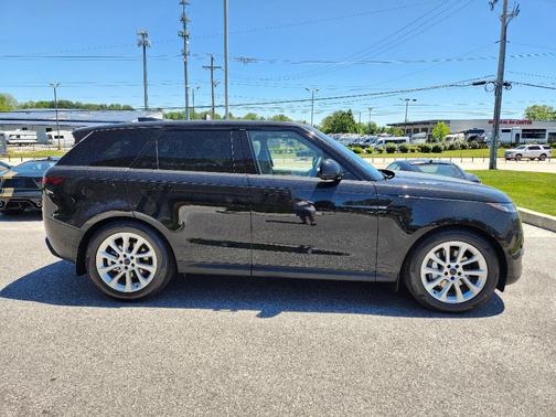 Santorini Black 2026 Land Rover Range Rover Sport P360 SE