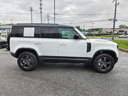 Fuji White 2025 Land Rover Defender P300